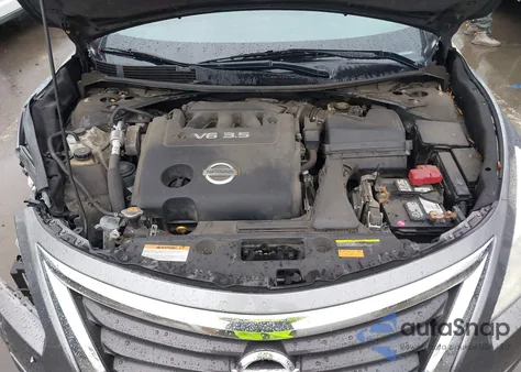 2015 Nissan Altima 3.5 S/3.5 Sl/3.5 Sv z USA, uszkodzony, nr VIN 1N4BL3AP3FC480190